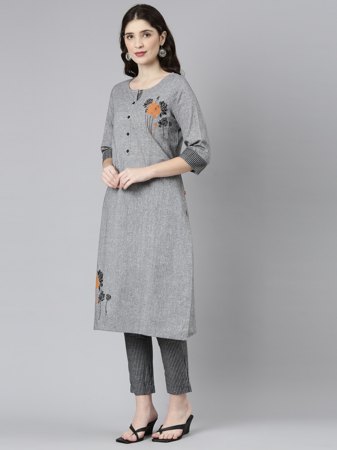 Marcia Grey Embroidred Cotton Straight Kurta Set - Image 3